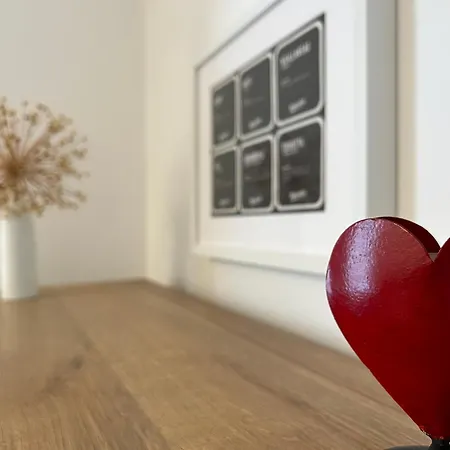 Q30 Neu Renovierte Zentral Διαμέρισμα *